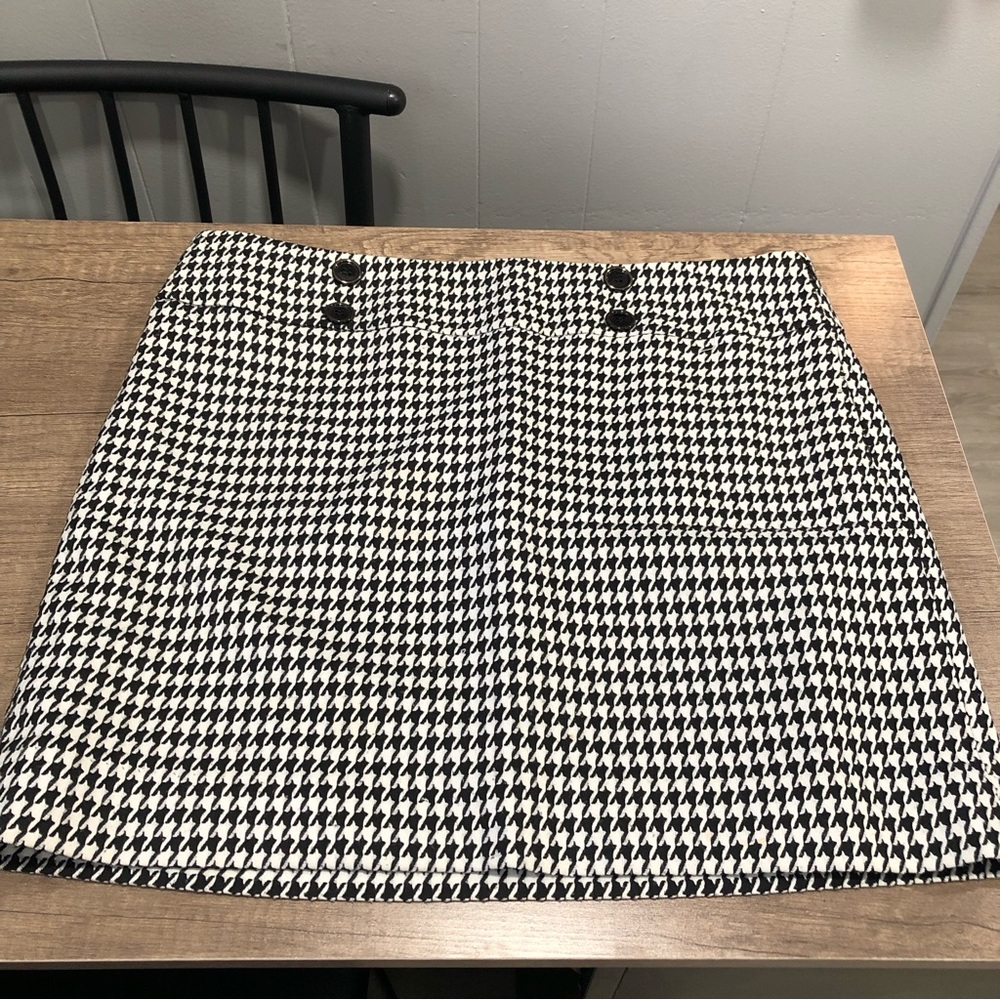 The Limited Houndstooth Mini Skirt
